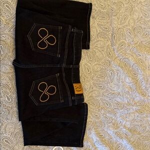 New Ranch Dress’N Jeans